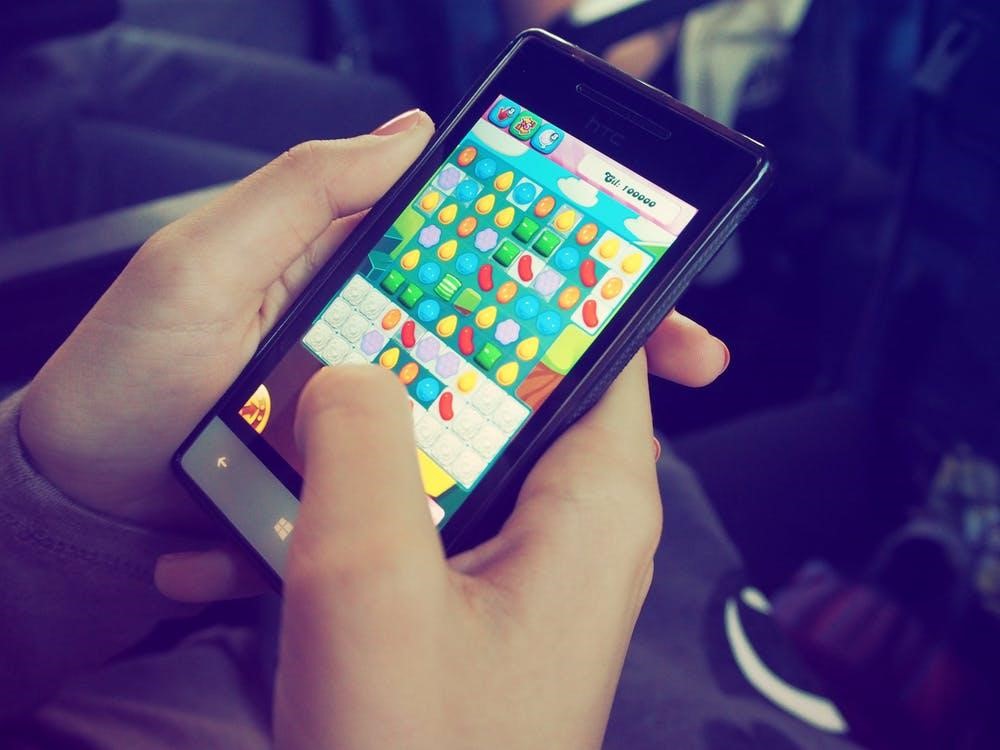 Are There Benefits to Gaming on the Go?
