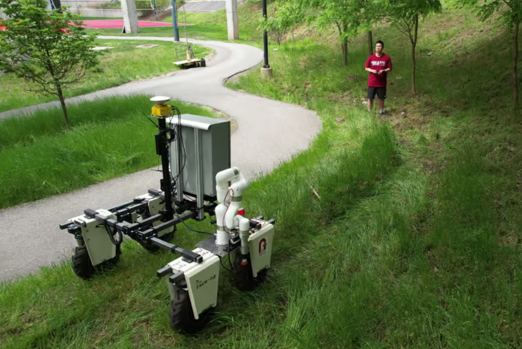 Innovative Student Project: Autonomous Robot "TartanPest" Battles Invasive Insects