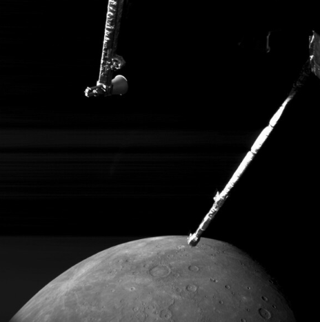 Spacecraft Captures Unprecedented Images of Mercury's North Pole
