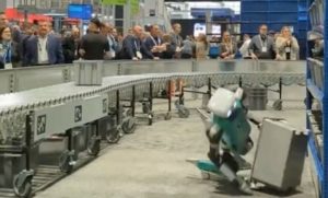 Have you ever seen a robot faint!?