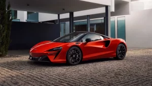 McLaren Artura Model Faces Delays, Testing Patience of Buyers