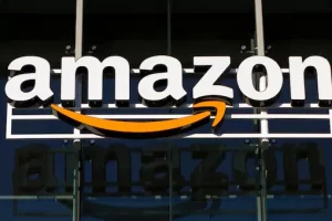 Balancing Act: Amazon's Office Attendance Push Sparks Controversy Among Remote Workers