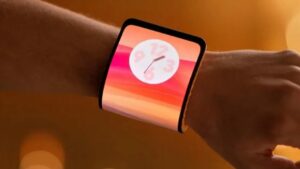 Motorola Unveils Futuristic Smartphone Bracelet: A Groundbreaking Concept