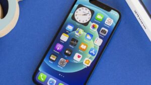 iOS 17.1 Launch on October 24 with SAR Fix for iPhone 12 in France