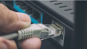 China Unveils Breakneck Internet Speeds with a 1.2 Terabyte-per-Second Connection