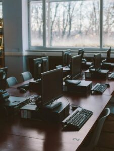 Anticipating a PC Renaissance: 2024 Set to Boost Global Computer Market