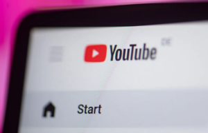 Navigating the Web: YouTube Introduces AI-Generated Content Tags to Safeguard Viewers