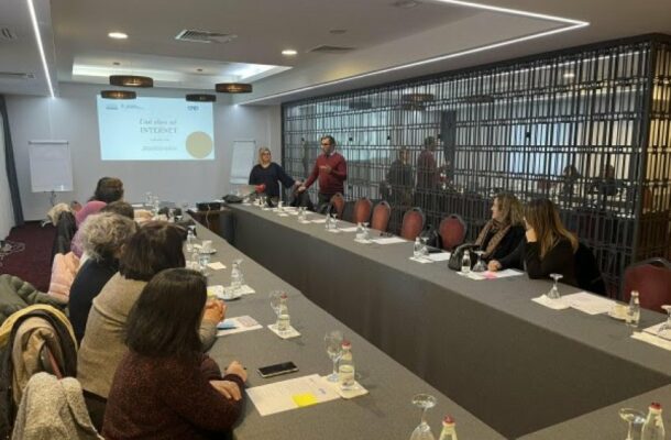 Empowering Women Entrepreneurs: Online Promotion Unleashes Business Potential