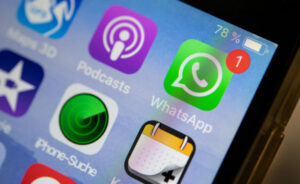 WhatsApp Revolutionizes Chat Experience with New "Pinned Messages" Feature