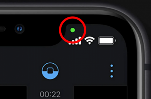 Decoding Phone Security: Understanding Green and Orange Light Alerts