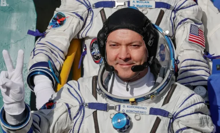 Cosmic Record: Russian Cosmonaut Sets New Space Milestone