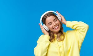 Embracing the Evolution: The Revolutionary Impact of Bluetooth Headphones