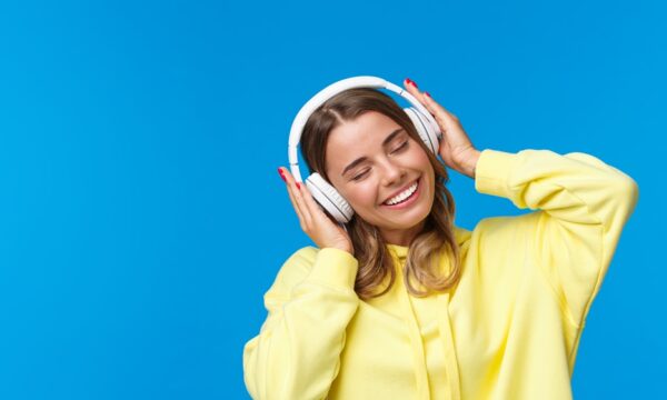 Embracing the Evolution: The Revolutionary Impact of Bluetooth Headphones | Ghanaguardian.com Embracing the Evolution: The Revolutionary Impact of Bluetooth Headphones