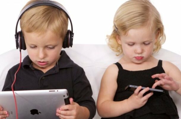 Parenting in the Digital Age: Strategies to Reconnect with Your Children