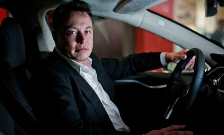 Musk Envisions a Multiplanetary Future: The Quest for Fully Reusable Rockets