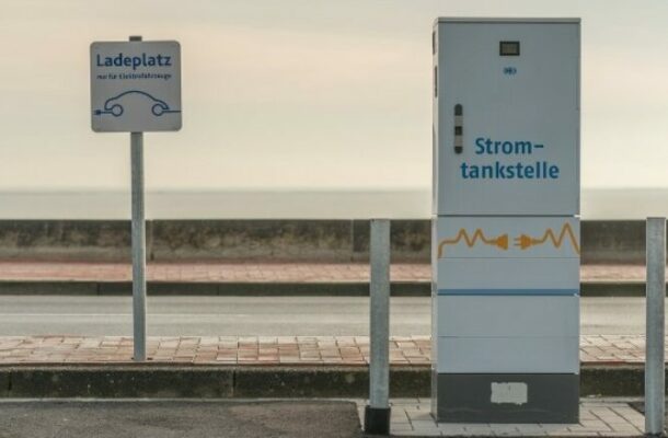 How Much Energy is Lost When Charging an Electric Vehicle Battery?