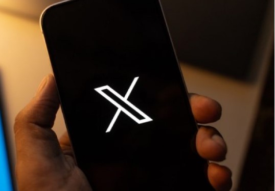 Blocked Users Will Now See Your X Posts: A Controversial Shift in Social Media Interaction
