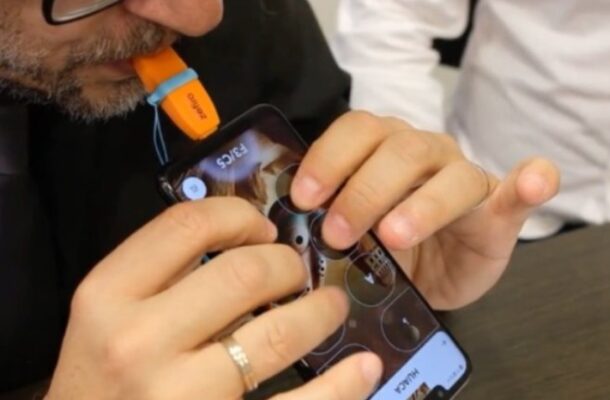 Italian Startup Unveils Zefiro: A Device That Transforms Smartphones Into Musical Instruments | Ghanaguardian.com Italian Startup Unveils Zefiro: A Device That Transforms Smartphones Into Musical Instruments