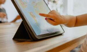 How Technology is Reshaping Privacy Boundaries in Our Personal Lives