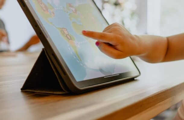 How Technology is Reshaping Privacy Boundaries in Our Personal Lives