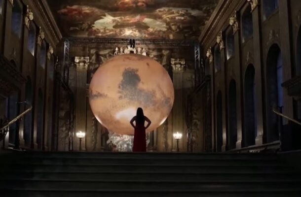 Mars Lands at the Museum of London: A Stunning Cosmic Installation