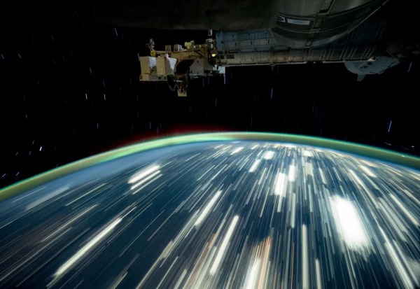 NASA Astronaut Captures Stunning View of Earth’s City Lights from Space Station