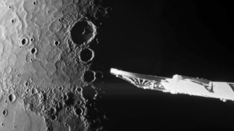 Spacecraft Captures Unprecedented Images of Mercury's North Pole