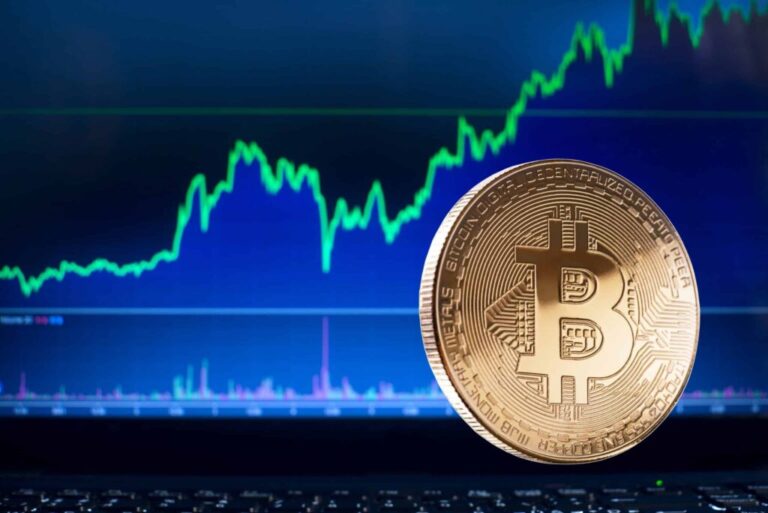 Bitcoin is Projected to Reach $130K in October 2025: Analysts Predict New Record High