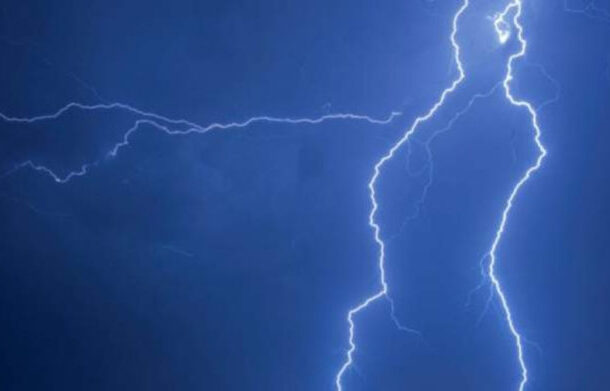 Lightning-696x391 | Ghanaguardian.com