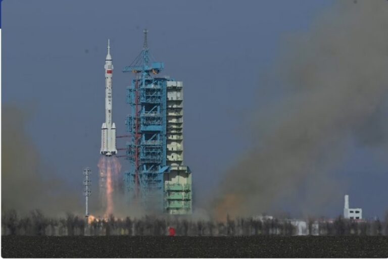China Launches Shenzhou-22 Spacecraft to Tiangong Space Station in Major Safety Boost