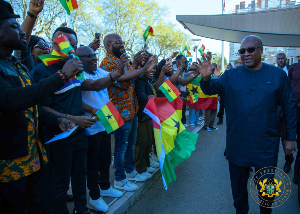Mahama France 1 | Ghanaguardian.com